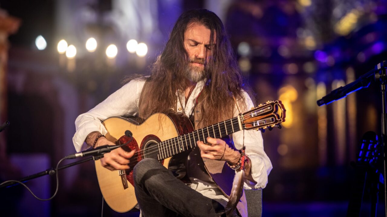 Pasaulinio garso gitaristas, unikalusis Estas Tonne vėl koncertuos Lietuvoje