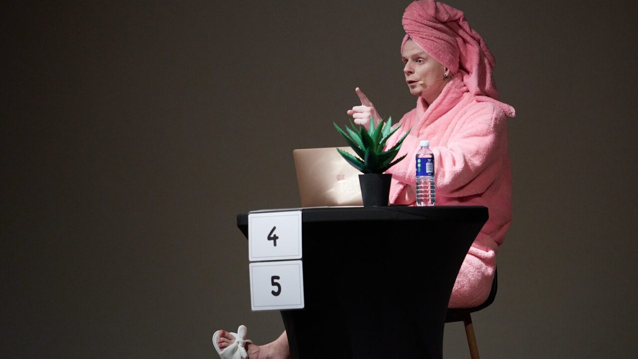 Iliuzionistas EMMAGiC – Biezdorius apie tamsiają darbo pusę