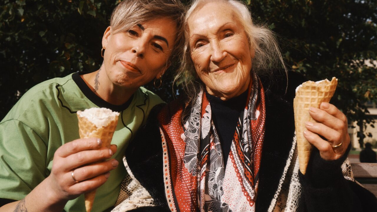 Kampanija kviečia pamatyti tuos, kurie kuria orią ir pilnavertę senatvę