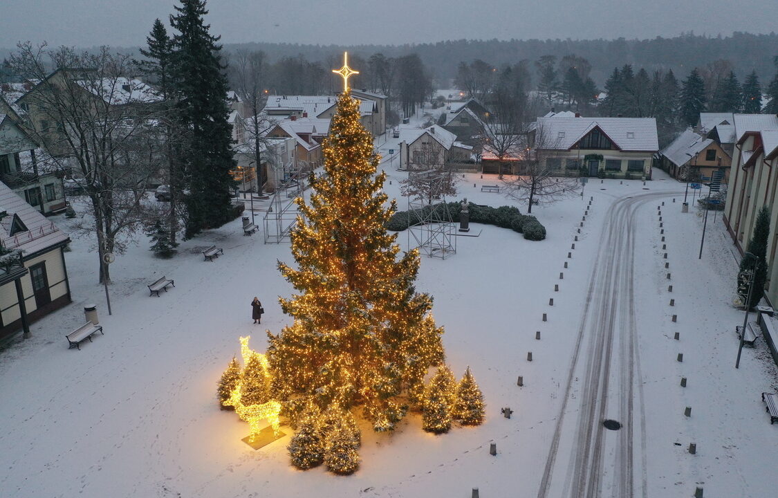 Kalėdinė Birštono pasaka: ugningas eglutės įžiebimas ir šventiniai gruodžio vakarai