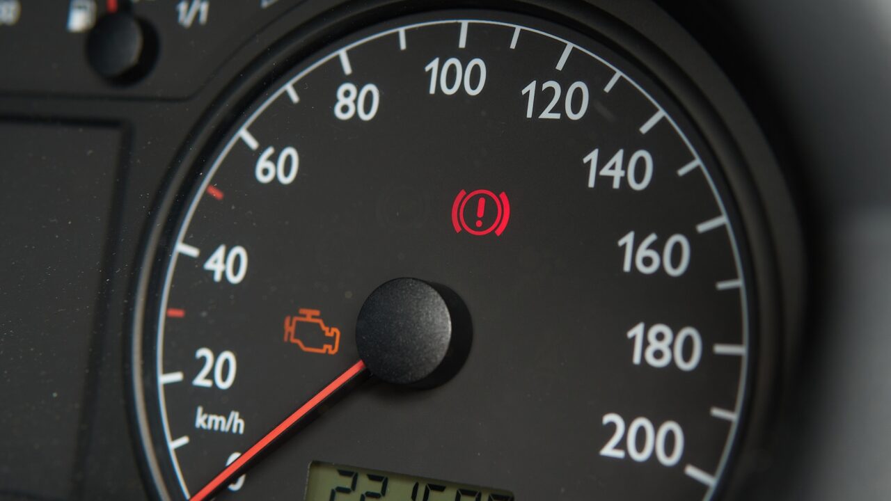 Su tuo pačiu automobiliu lietuviai nuvažiuoja daugiau kilometrų nei vidutinis europietis