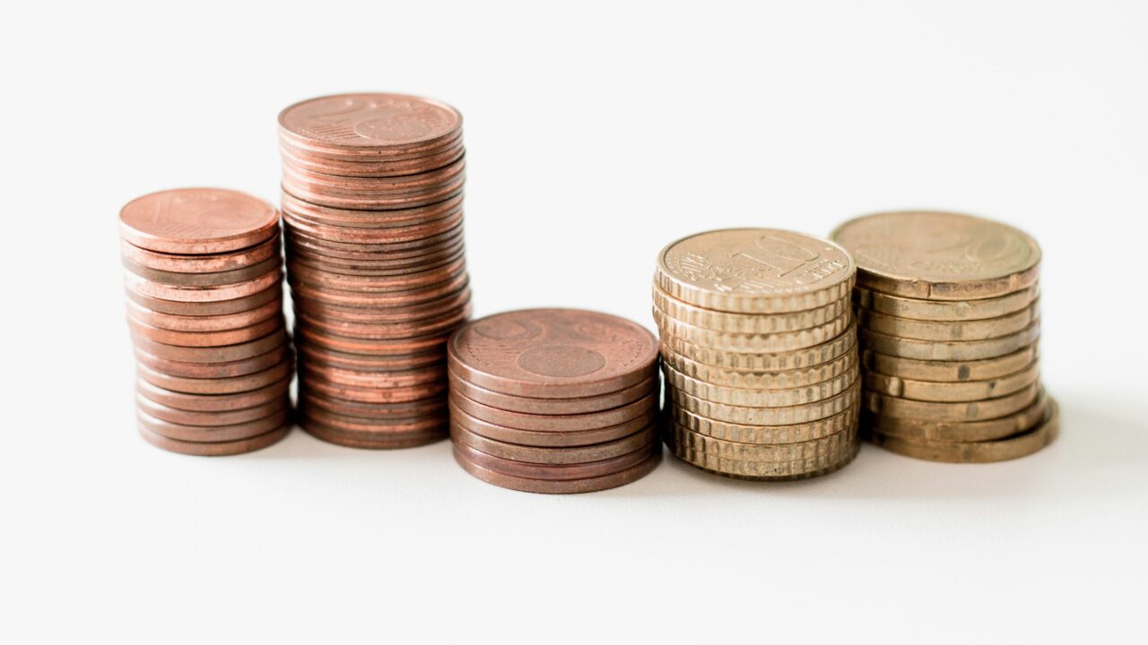 Ką verta žinoti apie investicinę sąskaitą?
