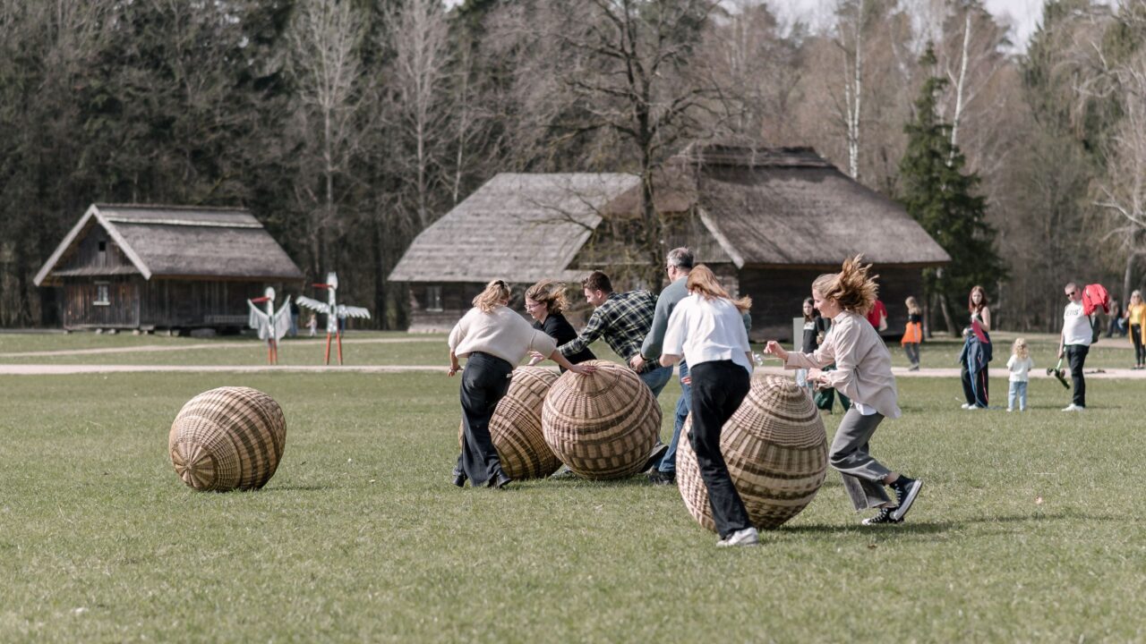 Nuo senųjų papročių iki Velykų zuikio staigmenų
