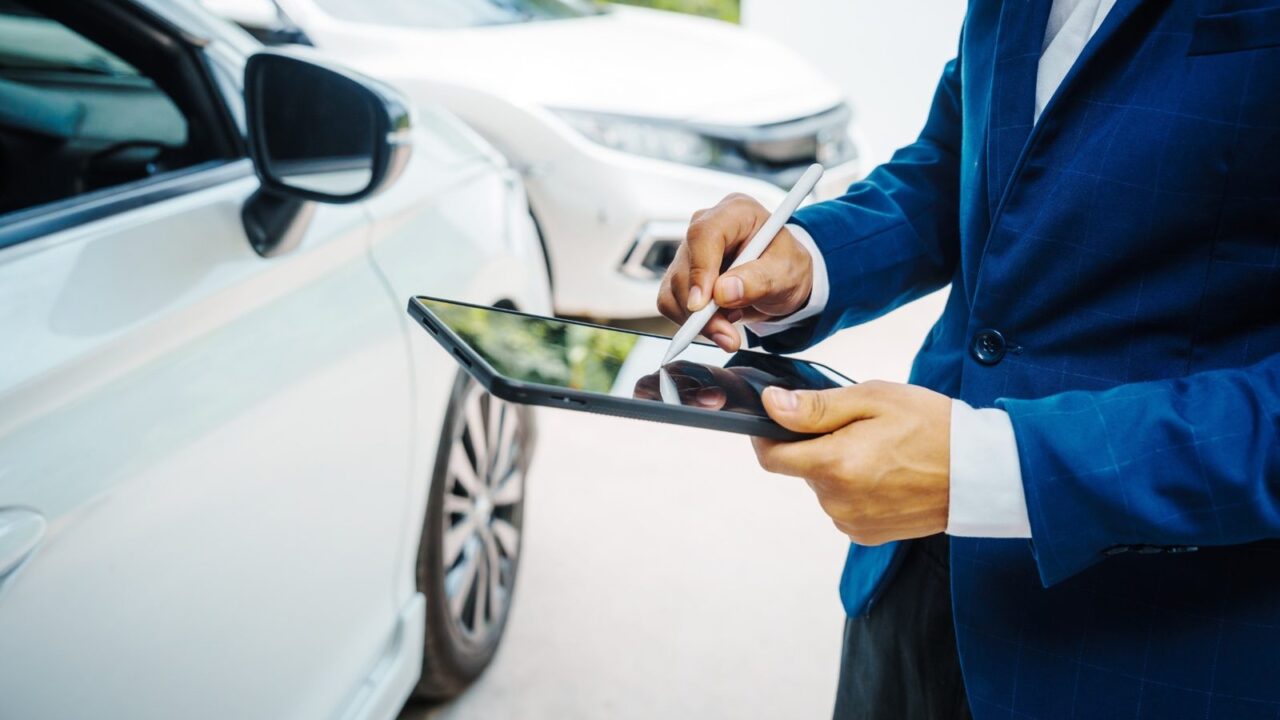 Greičiausiai nuvertėjantys automobiliai Lietuvoje – per kelerius metus praranda daugiau nei du trečdalius vertės