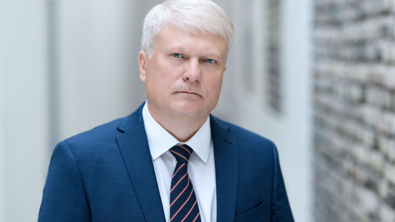 Draudikai paaiškina: kas atlygina žalą, nukentėjus daugiabučių bendrojo naudojimo patalpoms