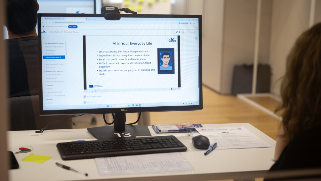 Vien išmokti naudotis dirbtinio intelekto įrankiais neužtenka. Ar tikrai žinome apie keliamas rizikas?