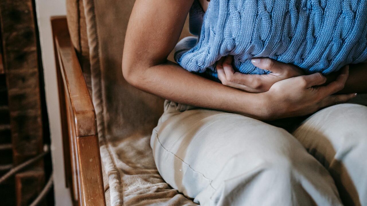 Gydytoja įspėja apie simptomus: net ir jauniems žmonėms ši liga diagnozuojama per vėlai
